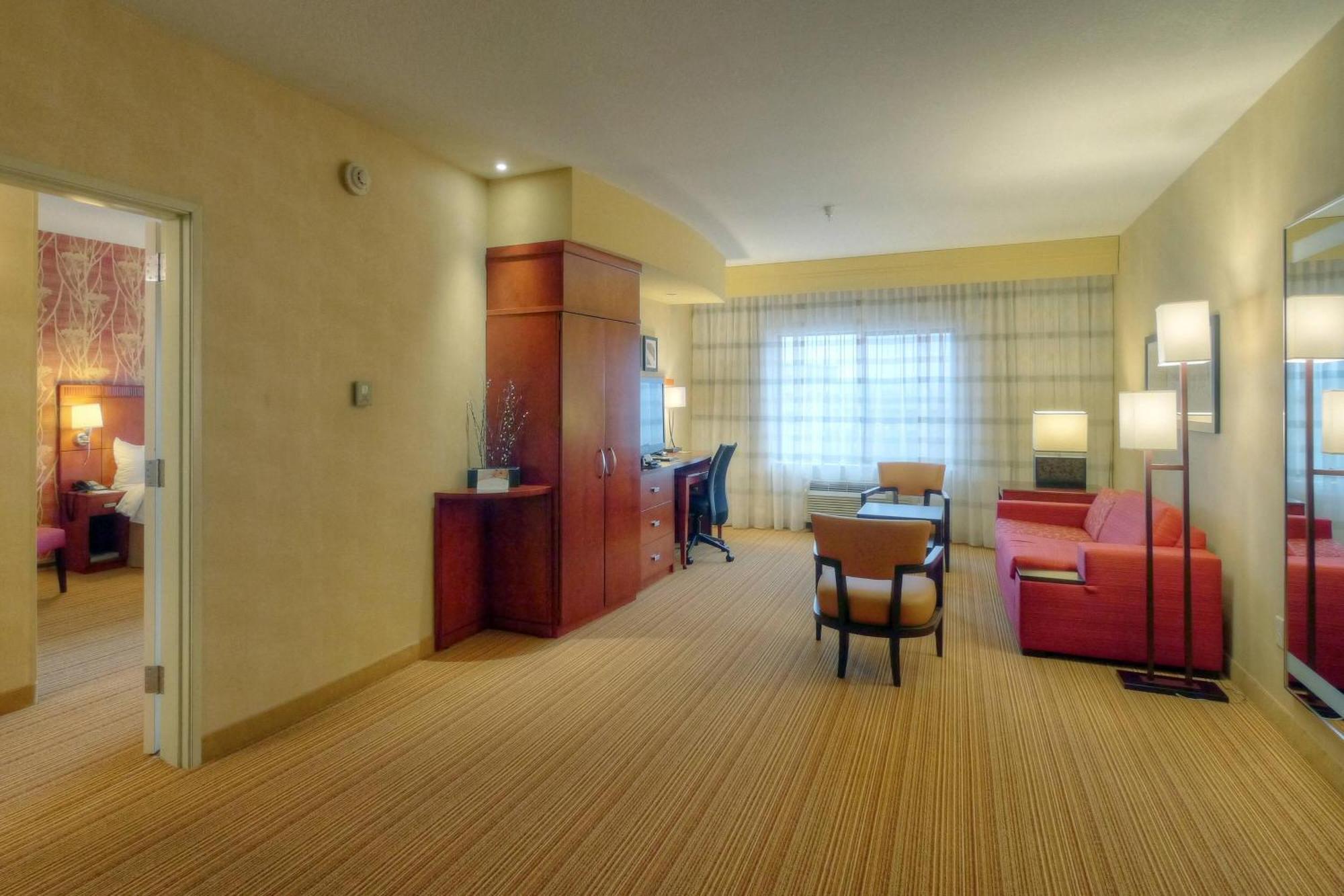 Hotel Courtyard Medford Airport Esterno foto