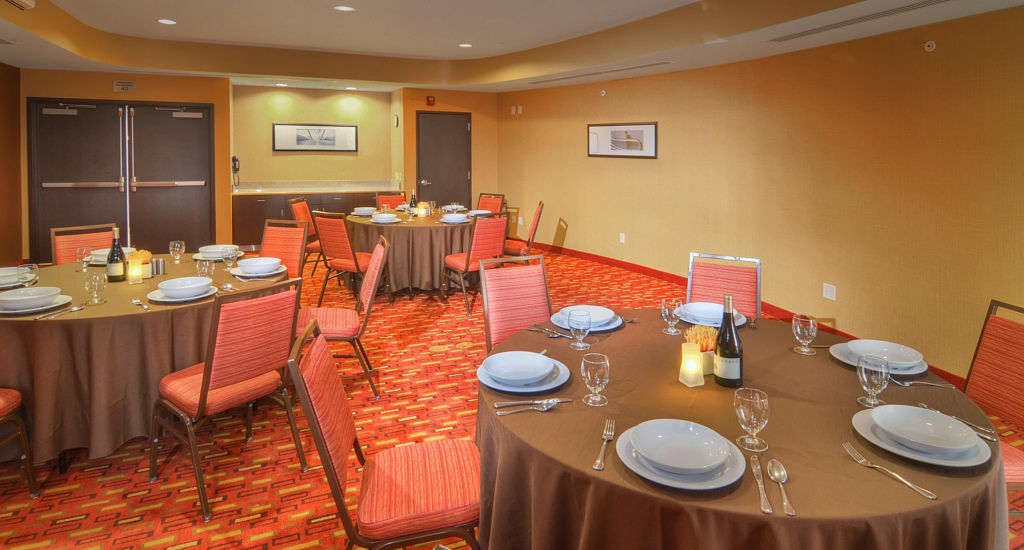 Hotel Courtyard Medford Airport Esterno foto